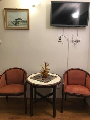 Engi Panzio Bed and Breakfast Ocna de Sus Εξωτερικό φωτογραφία